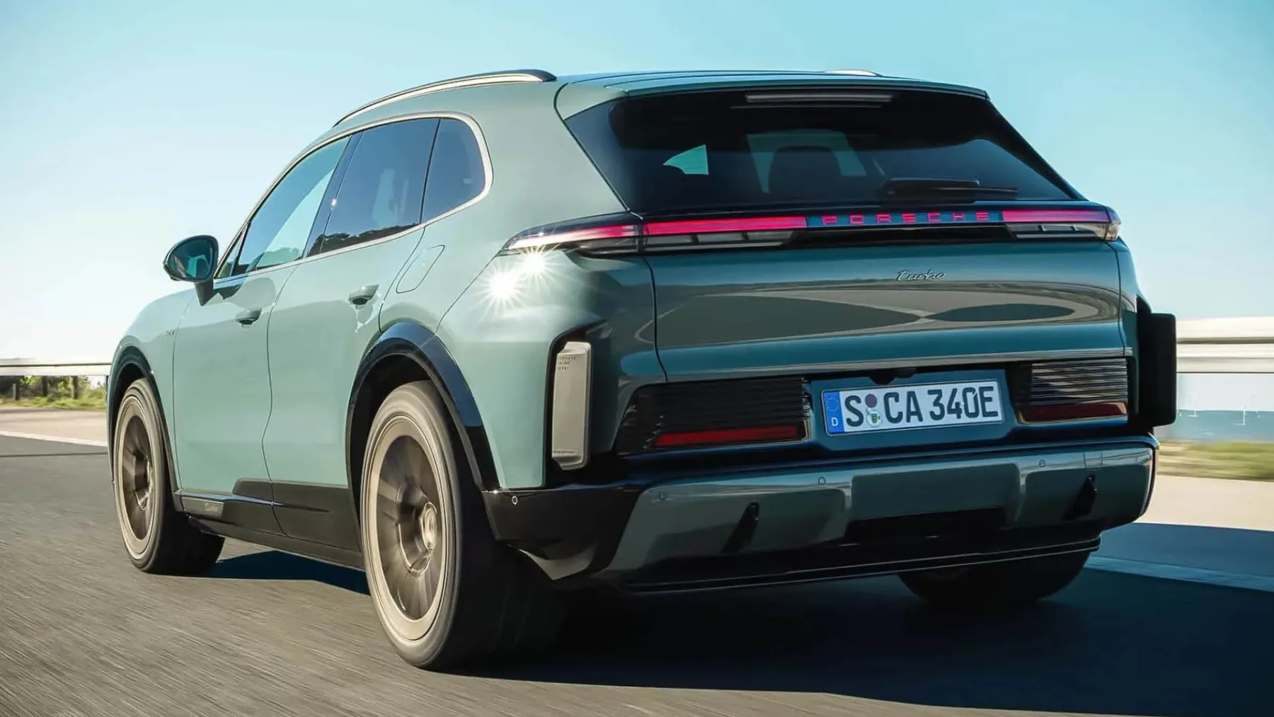 2026 Porsche Cayenne Electric: Najmočnejši Porsche vseh časov – ni brez napak