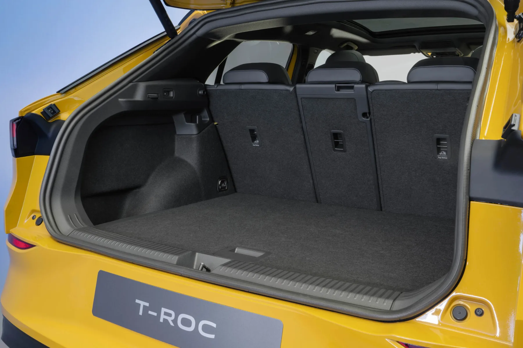 2026 Volkswagen T-Roc: Golf na visokih petah, ki ne spotakne