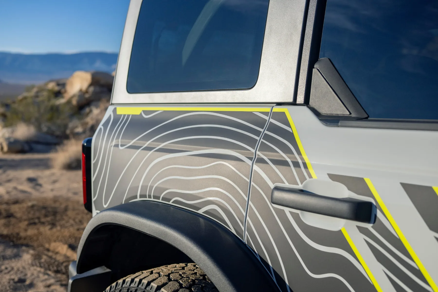 2027 Ford Bronco RTR: Ko dirkalna DNK sreča dostopnost – ultimativna igrača za odrasle