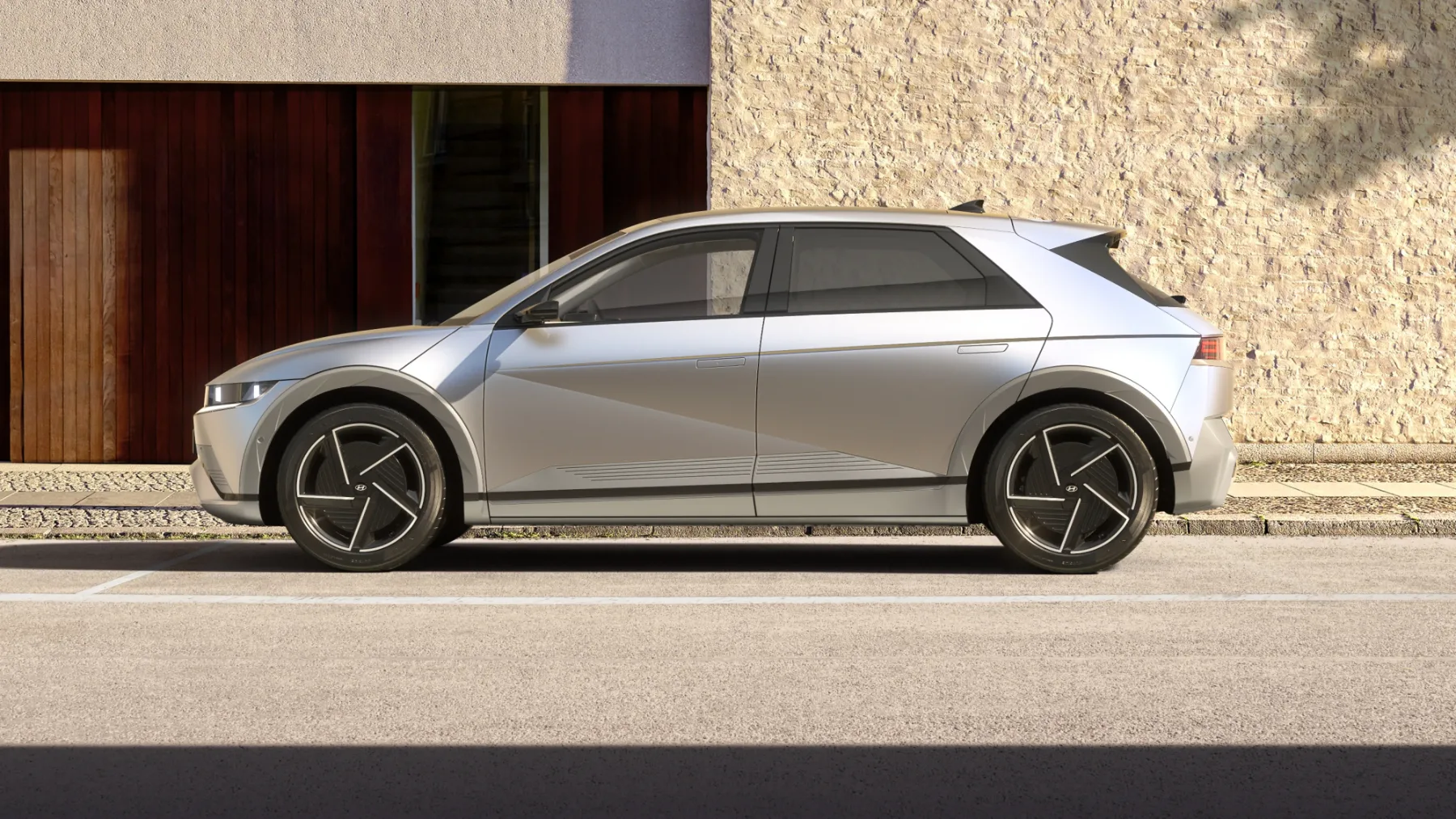 5x rabljeni električni avtomobili, ki se jih res splača kupiti 2025 in niso Tesla