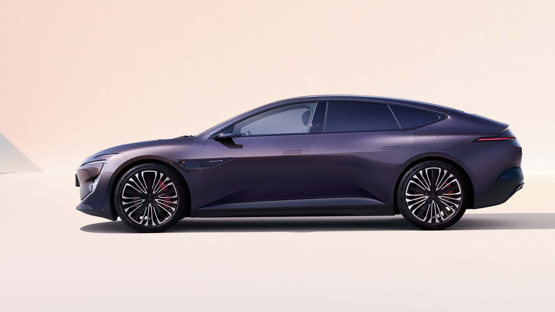 6 najboljših kitajskih električnih avtomobilov 2023 – zaradi njih se tresejo avtomobilski velikani kot so Tesla, BMW in Mercedes