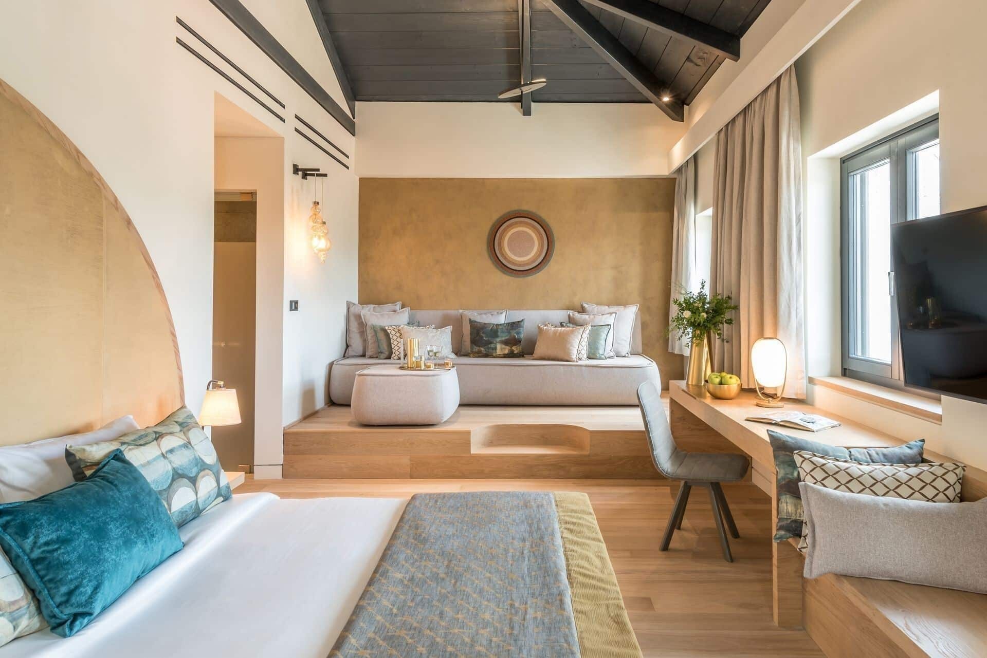 Euphoria Retreat, Mystras