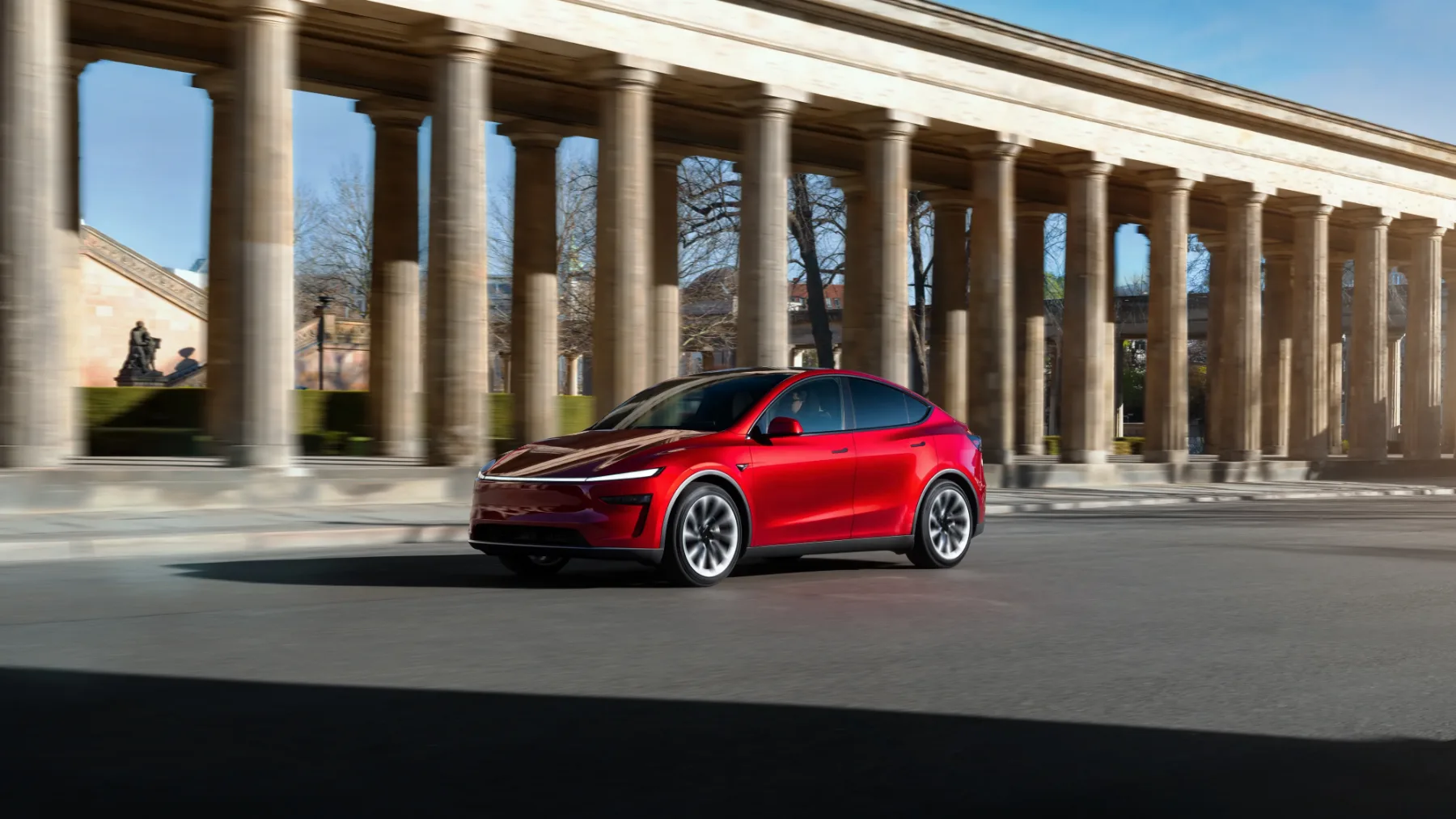 7 razlogov, zakaj je Tesla 2025 še vedno najboljši nakup med električnimi vozili leta