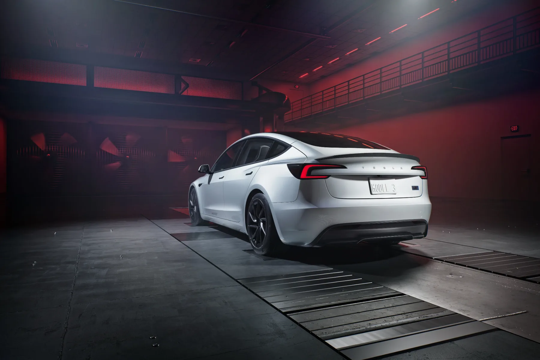 7 razlogov, zakaj je Tesla 2025 še vedno najboljši nakup med električnimi vozili leta