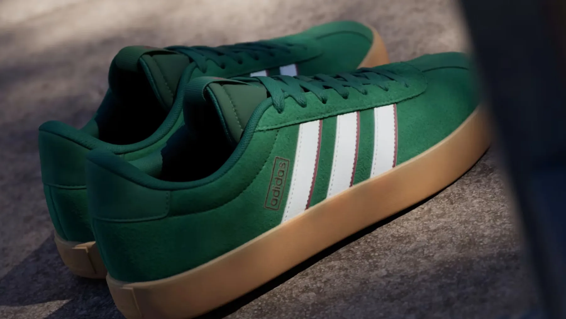 7 razlogov, zakaj so adidas VL Court 3.0 superge pod 60 € nova TikTok modna obsesija