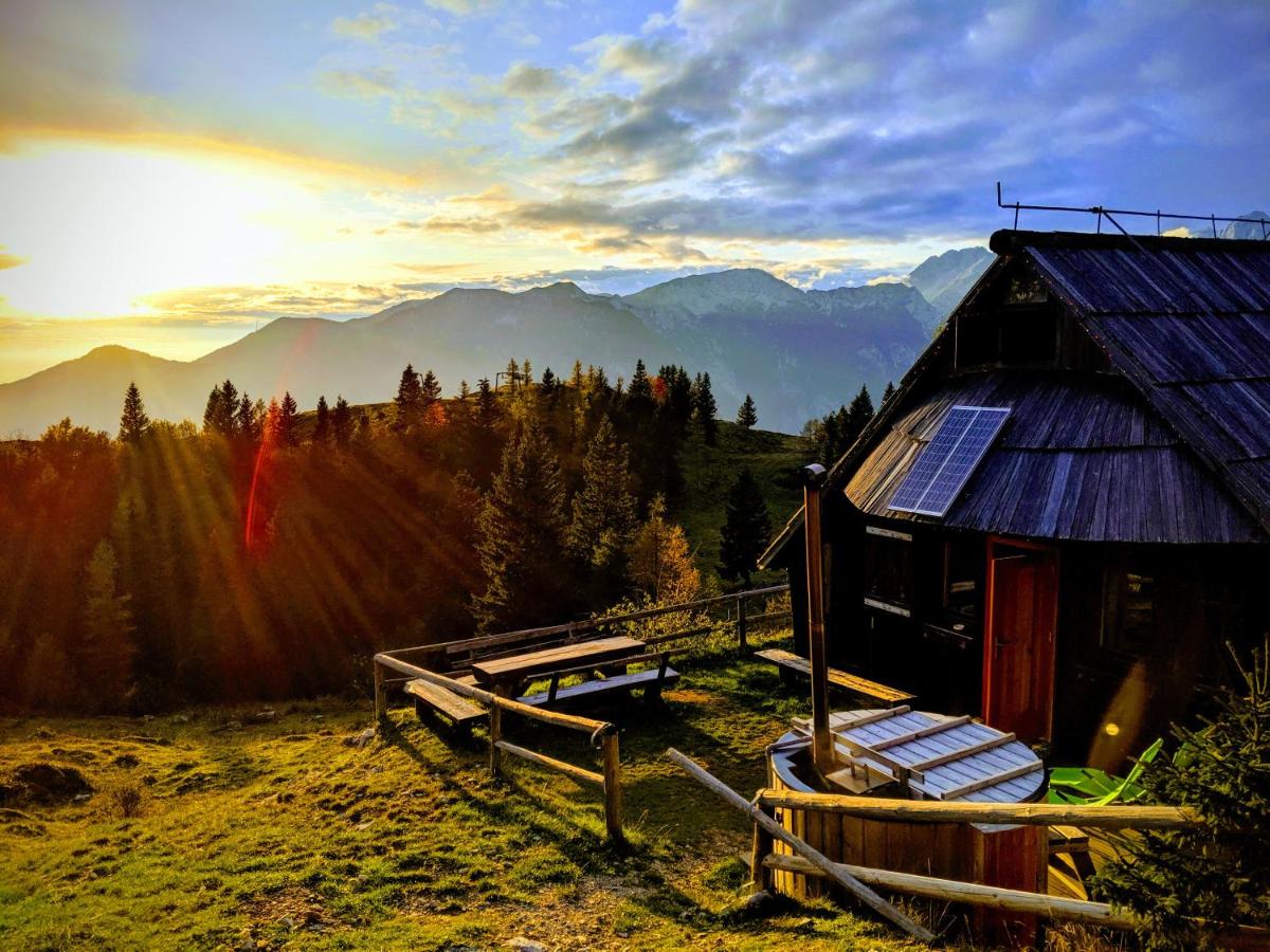 8 romantičnih hišk z jacuzzijem v Sloveniji
