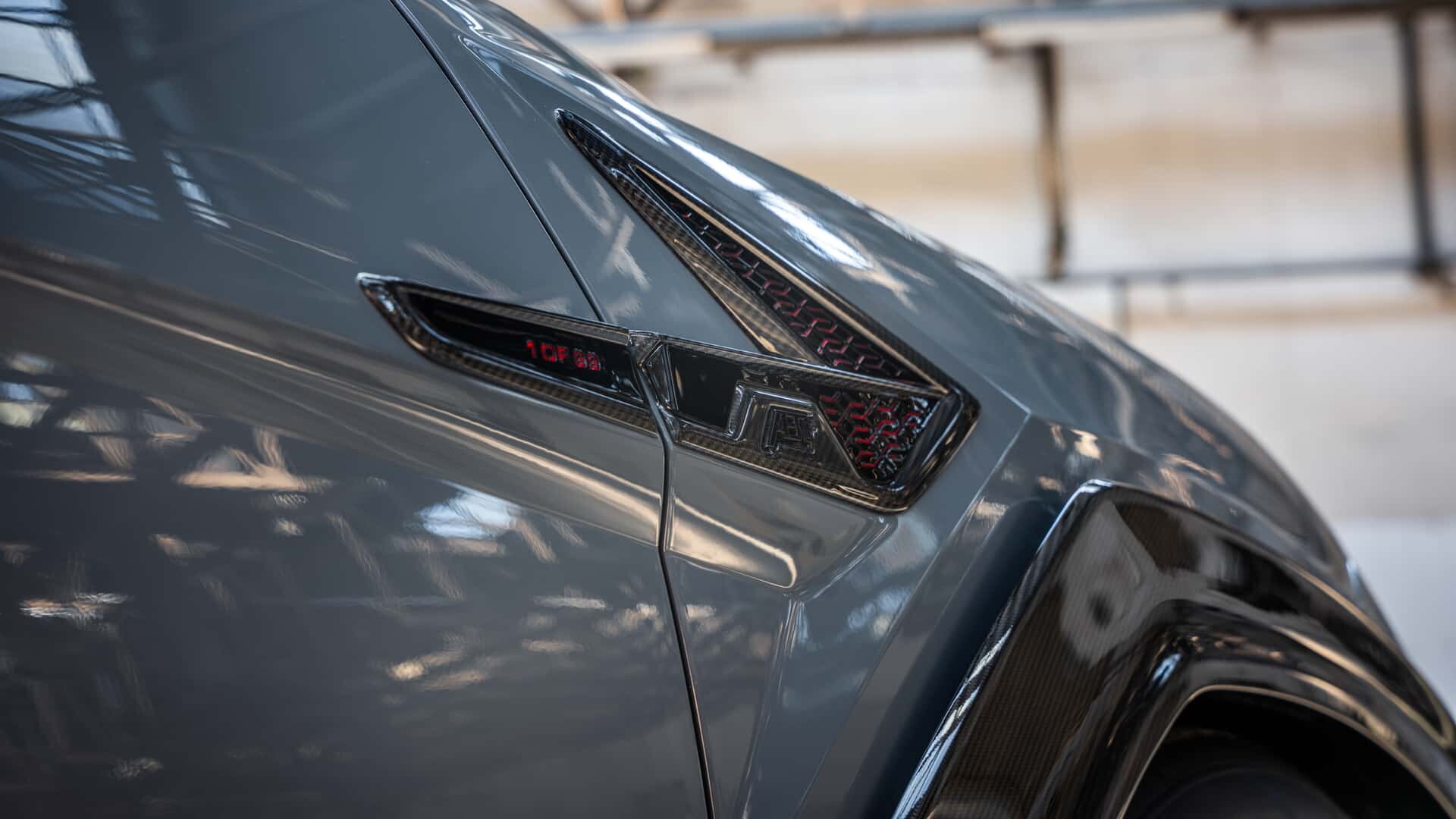 ABT Urus Scatenato: Lamborghinijeva zver iz ogljikovih vlaken na “raketni pogon”