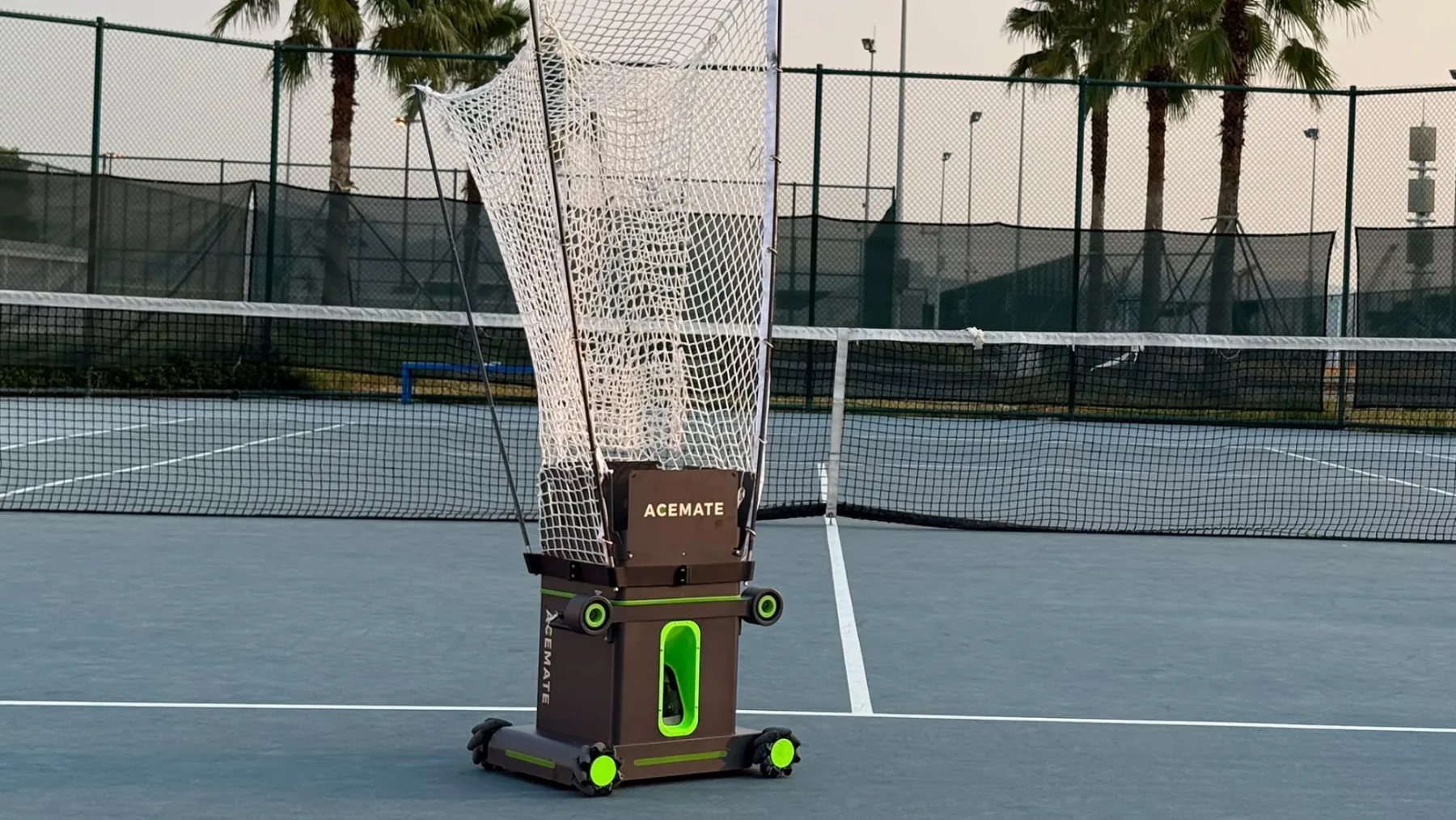 Acemate Tennis: Prvi teniški robot, ki zna igrati bolje kot ti
