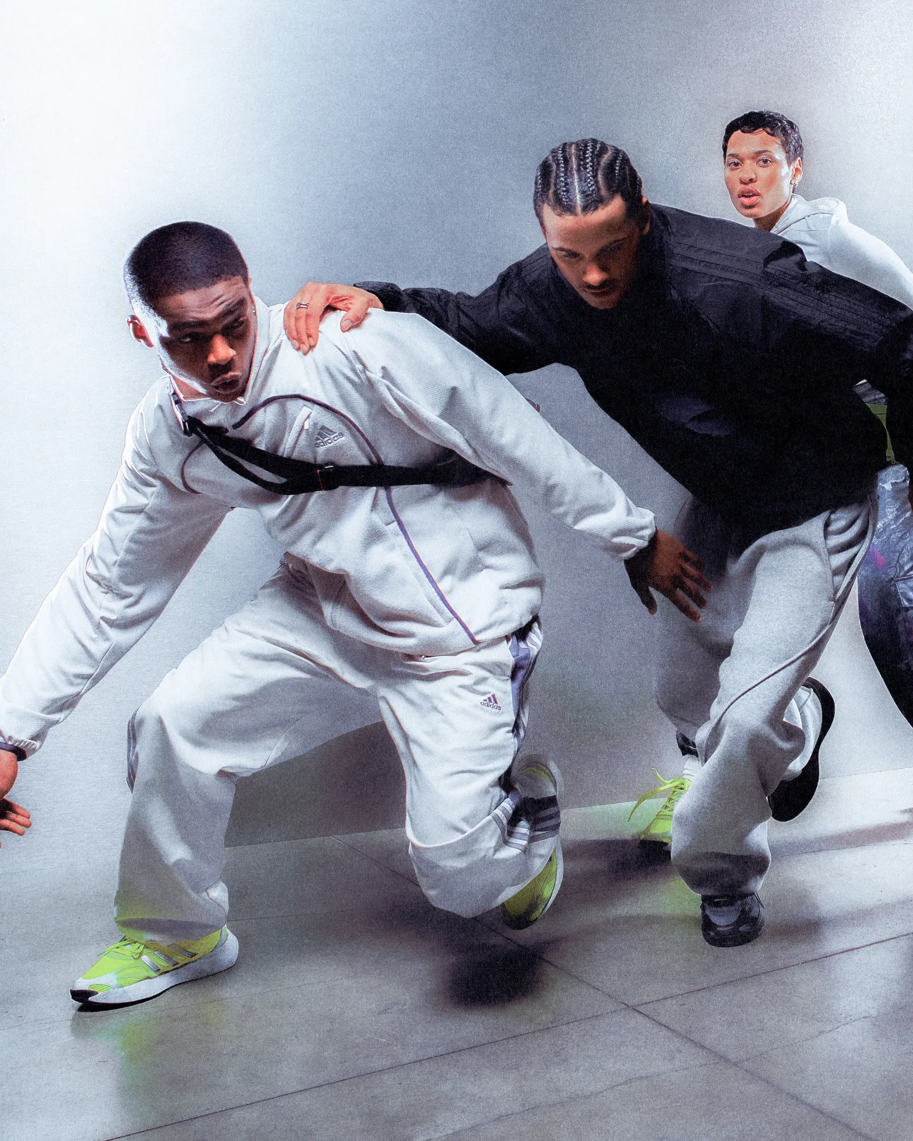Adidas ADIZERO ARUKU: Superge za ljudi v nenehnem gibanju – ali tiste, ki to radi dobro izgledajo