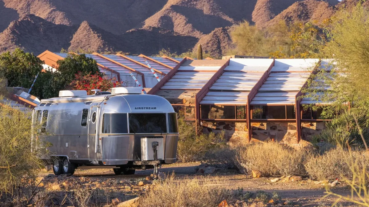 Airstream x Frank Lloyd Wright - 2025 - 0