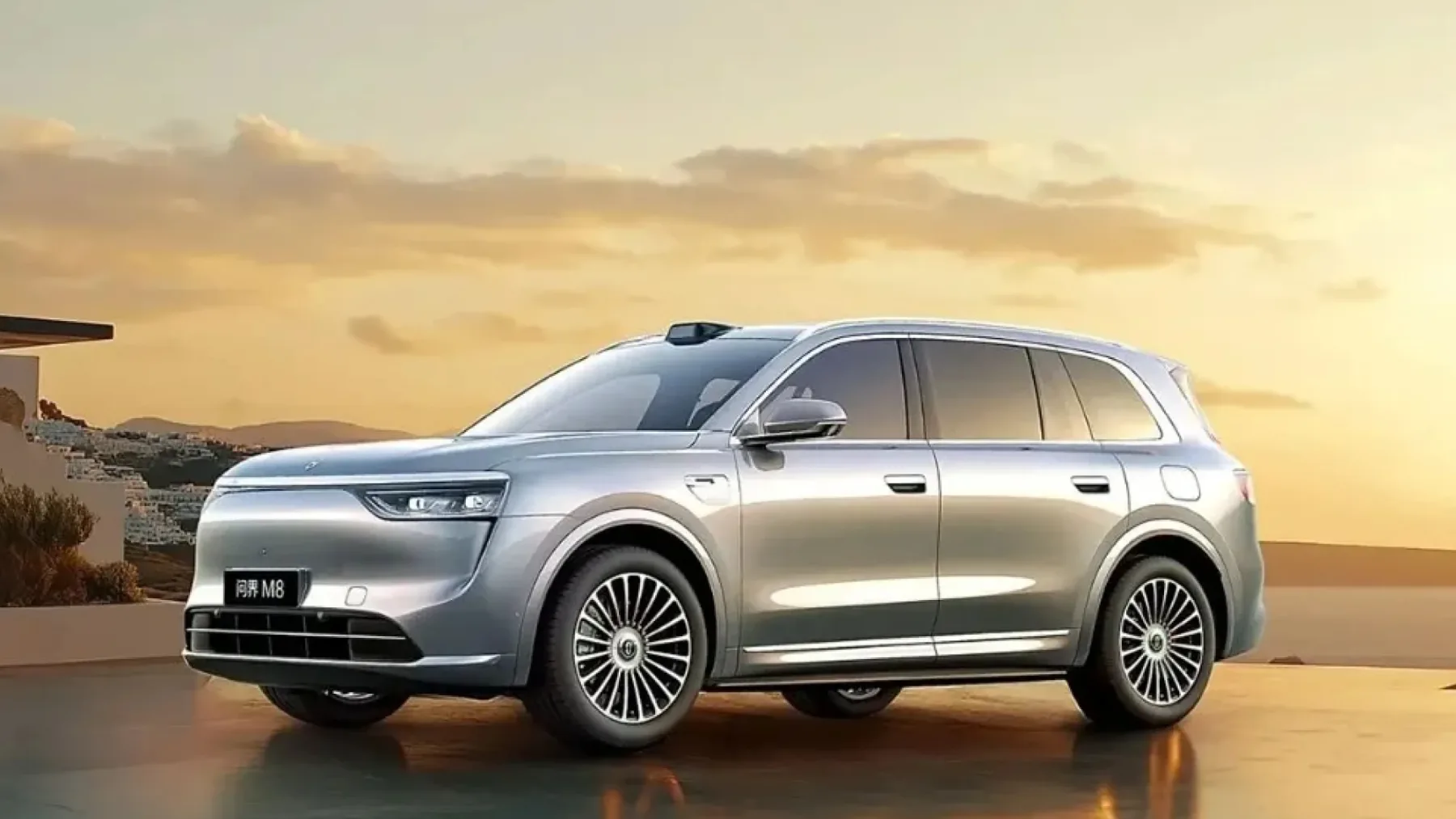 Aito M8 EREV z dosegom 1.526 km: kitajski SUV, ki se smeji Tesli in Audiju