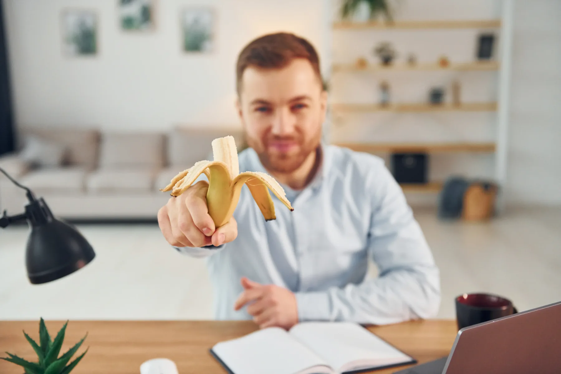 Ali je pametno pojesti banano za zajtrk? Znanost ima odličen odgovor!