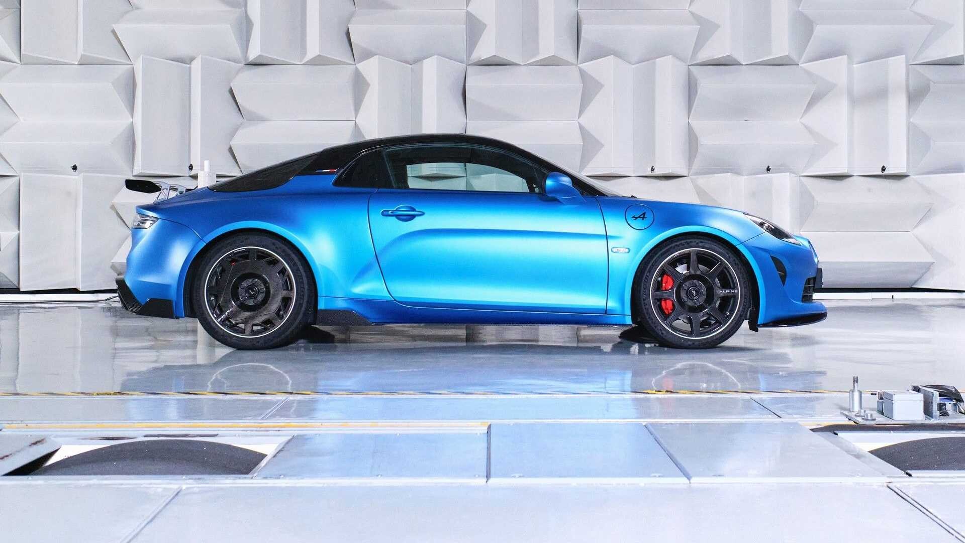 Alpine A110 R; Foto: media.alpinecars.com