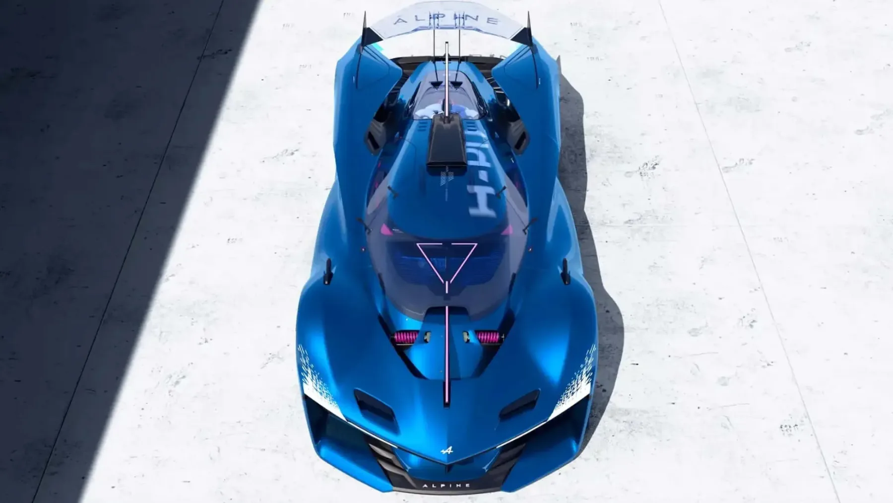 Alpine proti Ferrariju: 1000 konjev, trije motorji in nič več francoske skromnosti – to je Alpine Alpenglow Hy6