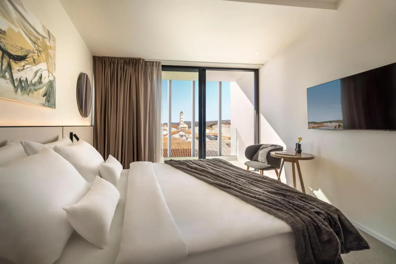 Aminess Younique Narrivi Hotel: Oaza luksuza ob Jadranskem morju