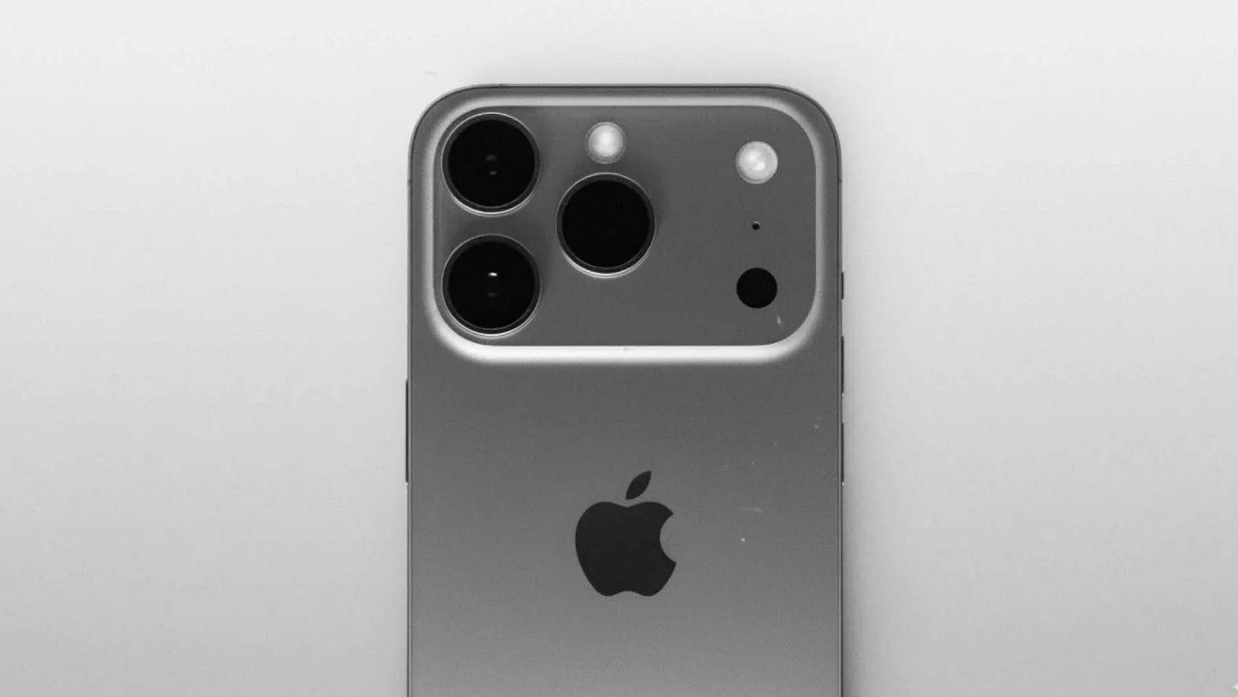Apple Event 2025: To so neverjetne govorice, ki razburjajo le nekaj ur pred razkritjem iPhona 17