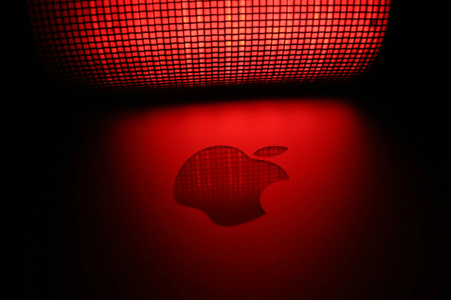 Apple izgubil ključno pravno bitko z Evropsko komisijo glede plačila davka v višini 13 milijard evrov