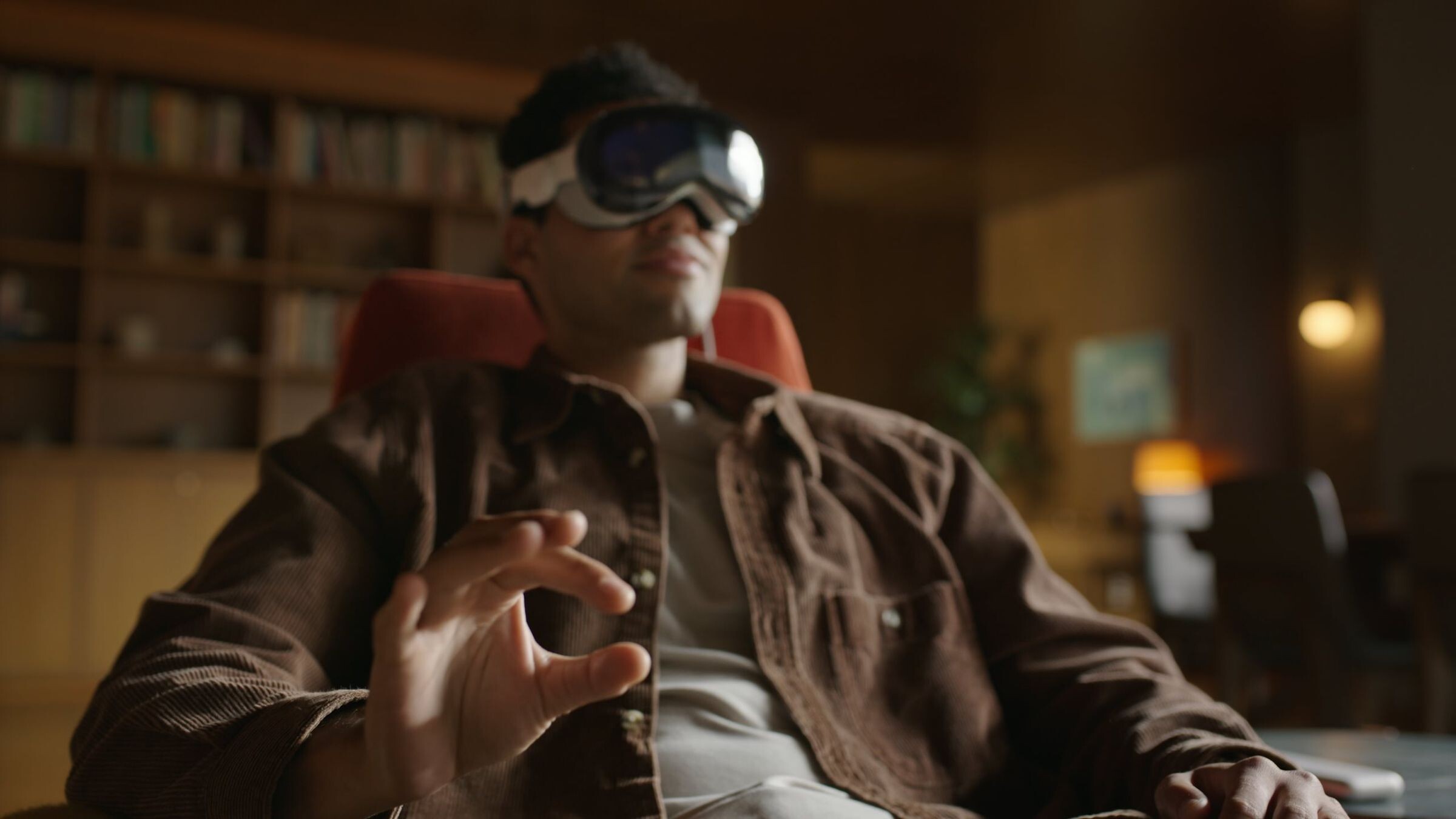 Apple Vision Pro: prvi pogled skozi težko pričakovano navidezno resničnost