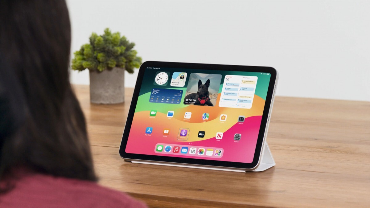 Apple z novimi funkcijami dostopnosti: Prihaja nova era, ali le lovljenje konkurence?