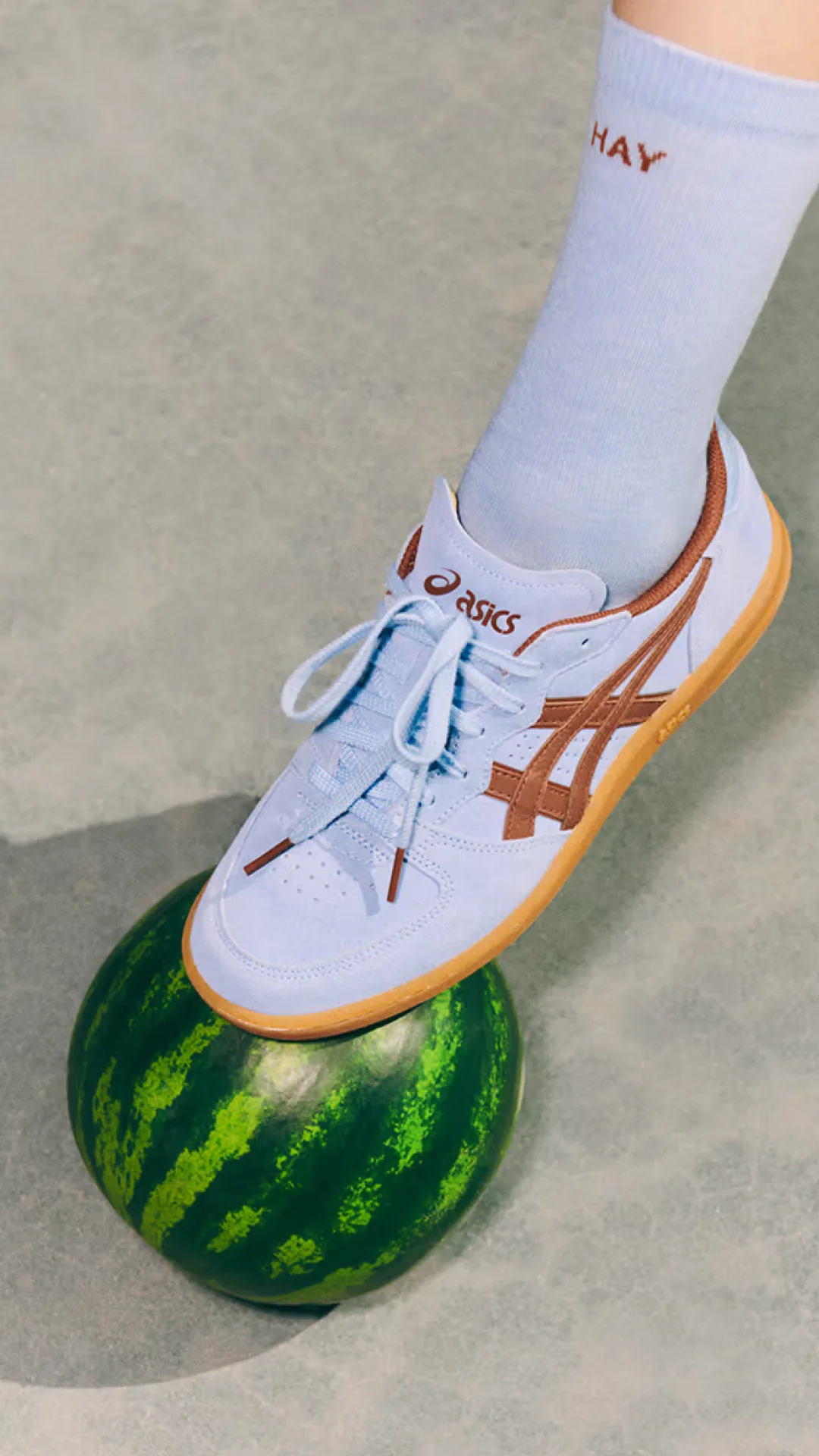 ASICS x HAY: barvita sodelovanja, ki prevzamejo svet športne mode