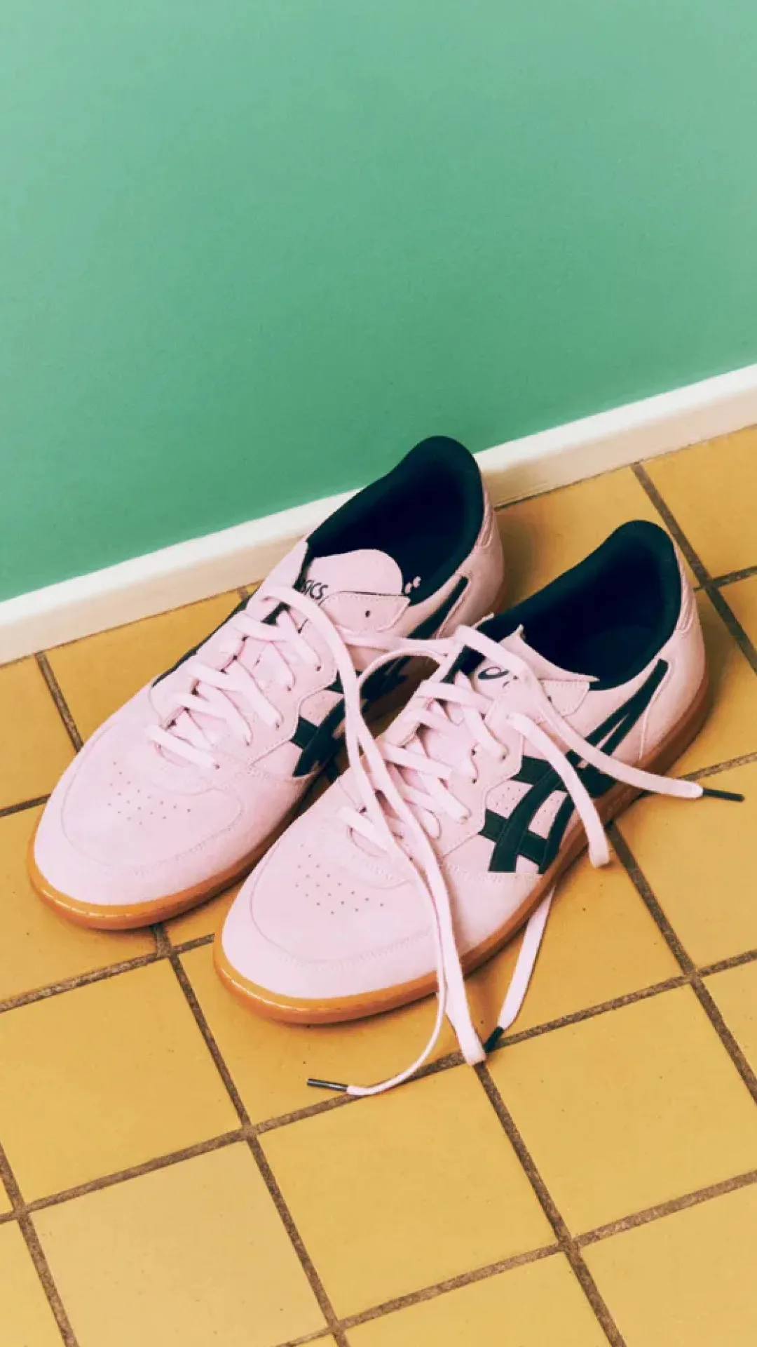 Foto: ASICS x HAY