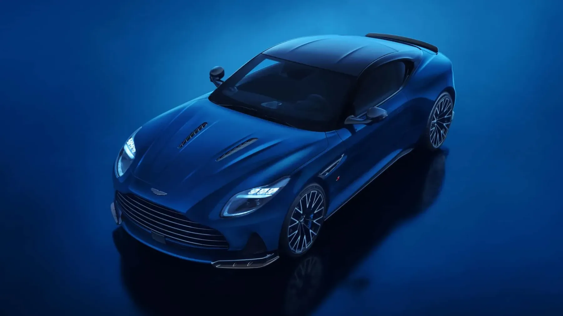 Aston Martin DB12 S: Ko »še malo več« postane umetnost
