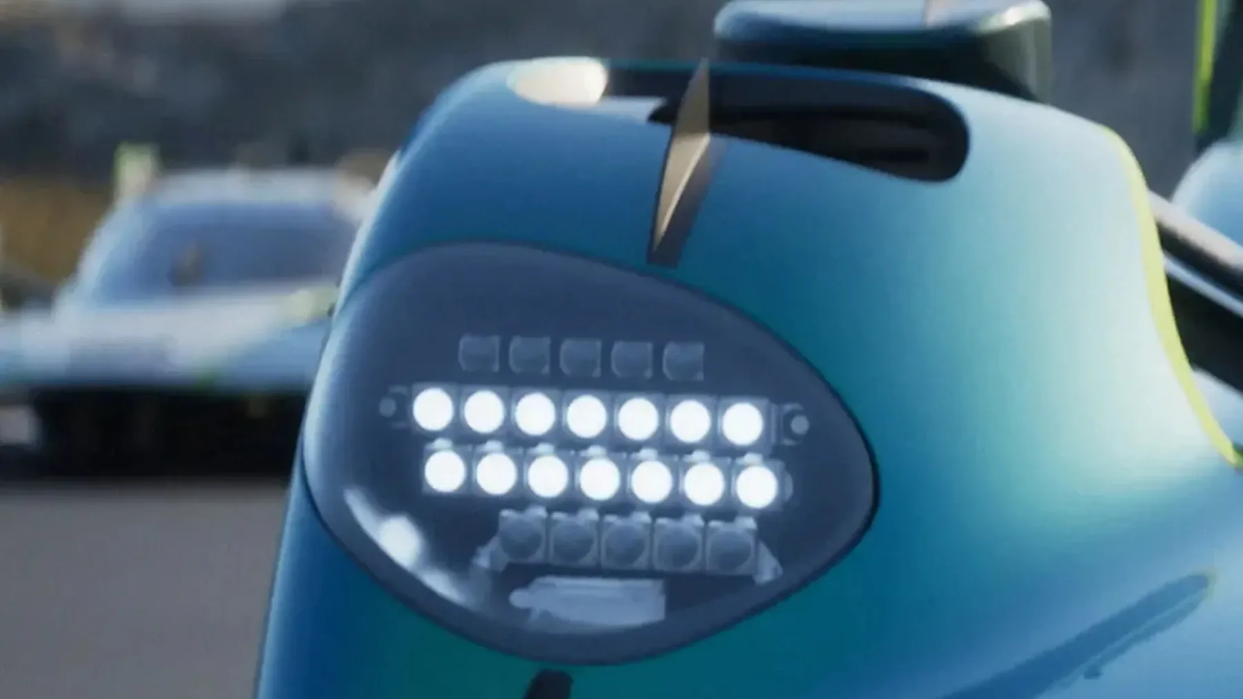 Aston Martin Valkyrie LM – le 10 zverin za Le Mans sanje