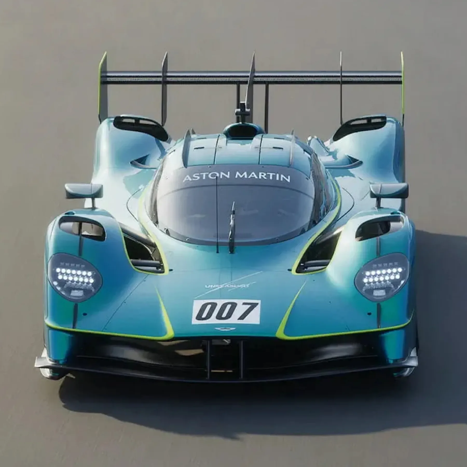 Aston Martin Valkyrie LM – le 10 zverin za Le Mans sanje