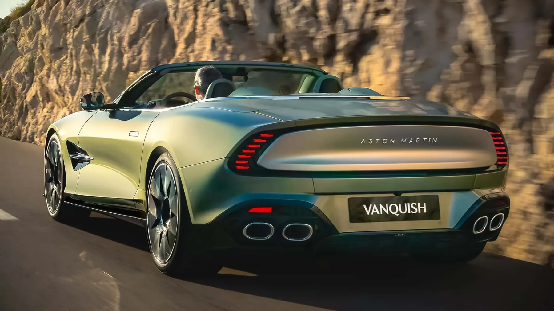 Aston Martin Vanquish Volante (2026): najlepši V12 kabriolet na svetu
