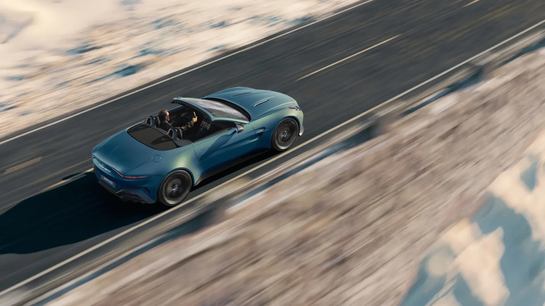 Aston Martin Vantage Roadster 2025: vrhunec elegance in zmogljivosti