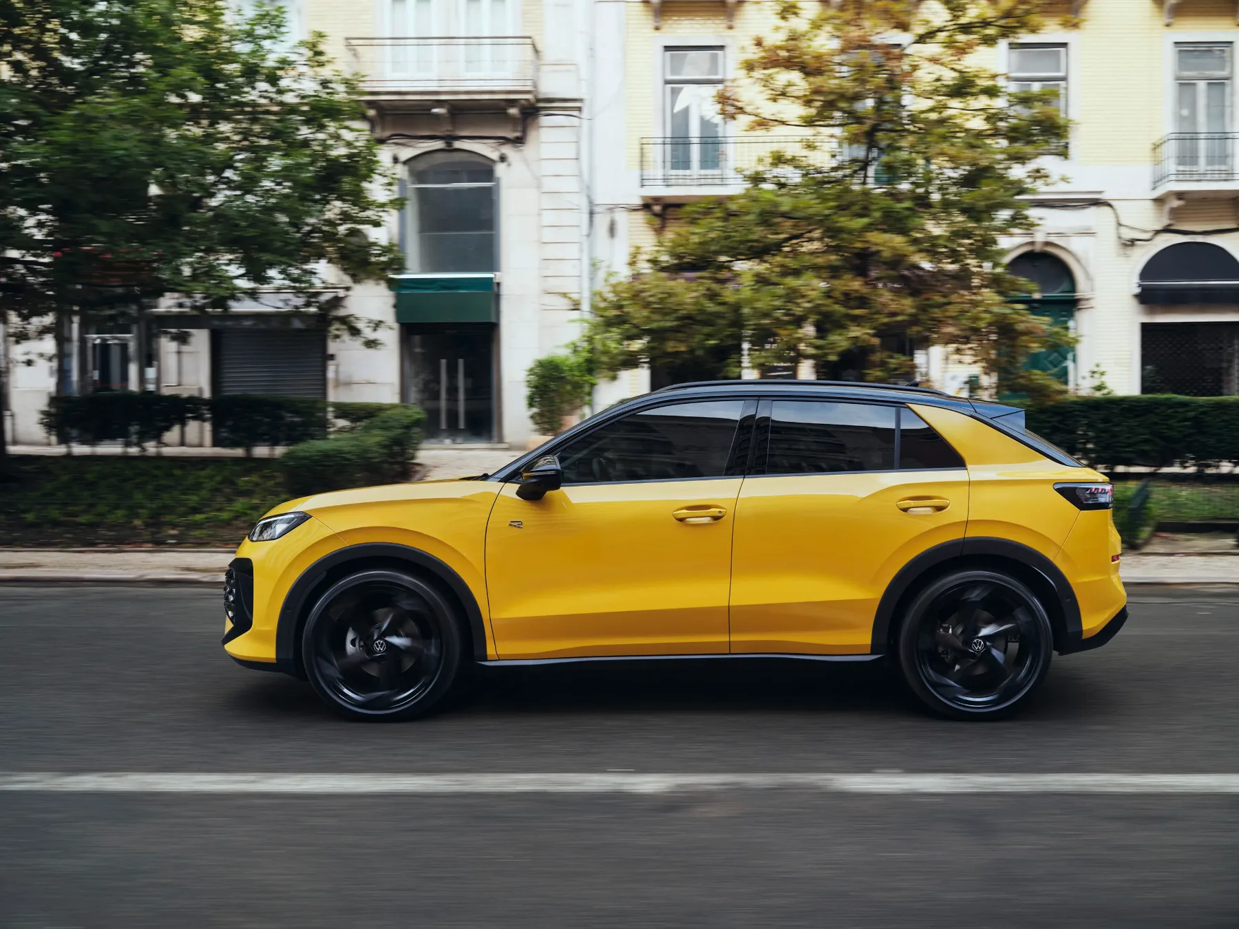 Auč: Volkswagen T-Roc 2025 – privlačen, dodelan in dražji kot kadarkoli – toda ali je res boljši?