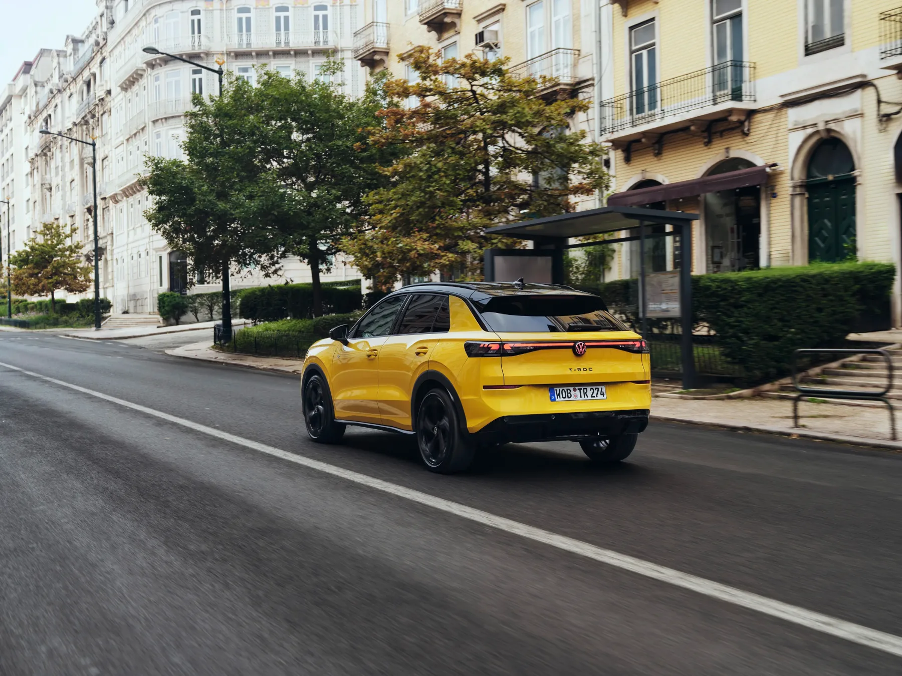 Auč: Volkswagen T-Roc 2025 – privlačen, dodelan in dražji kot kadarkoli – toda ali je res boljši?