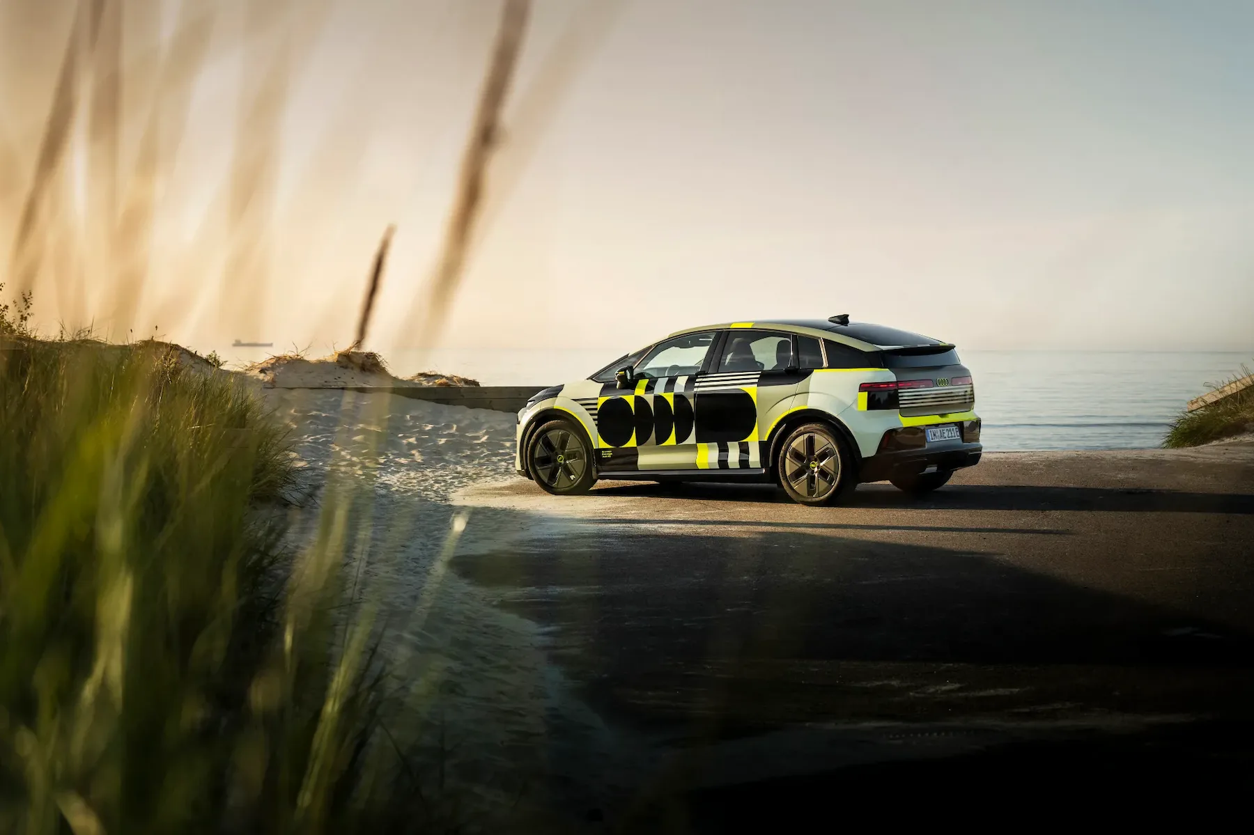 Audi A2 e-tron (2026): Legenda se vrača kot električna ikona z nepredstavljivo nizko porabo