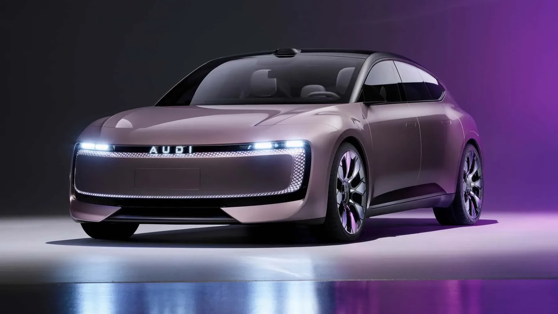 Audi brez krogov: nova kitajska podznamka A U D I z 764 konji prihaja aprila
