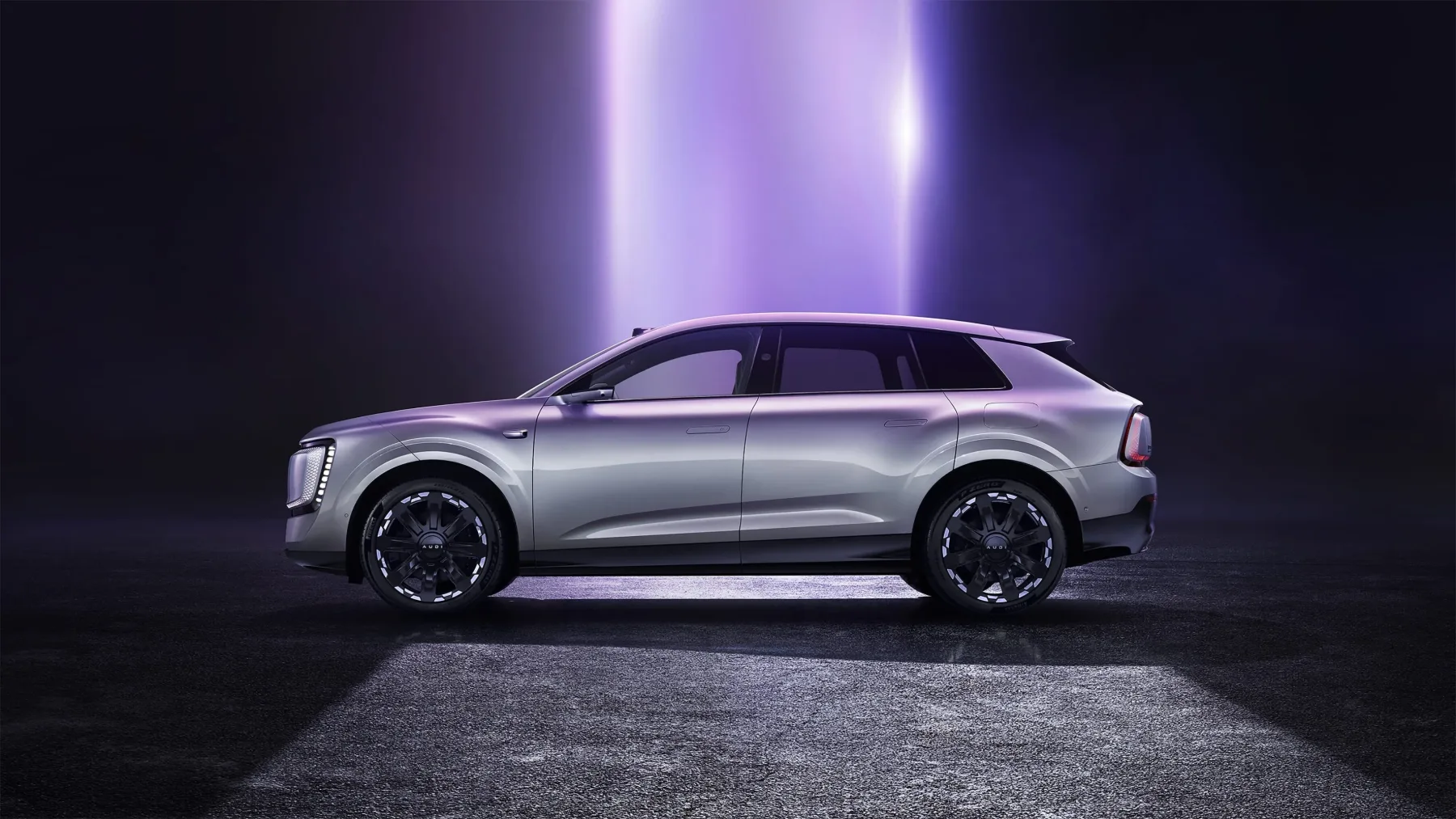 AUDI E7X: SUV brez štirih krogov, ki je s 751 km dosega Audi v Ingolstadtu spravil v rahlo paniko