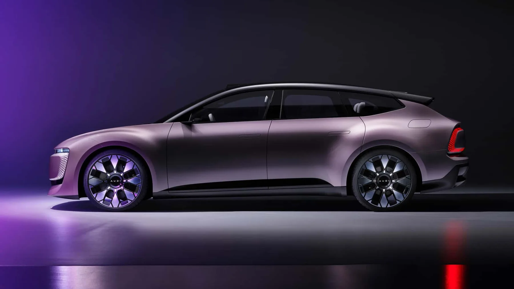 AUDI predstavlja novo avtomobilsko znamko brez slavnih štirih krogov: obup EU avto industrije
