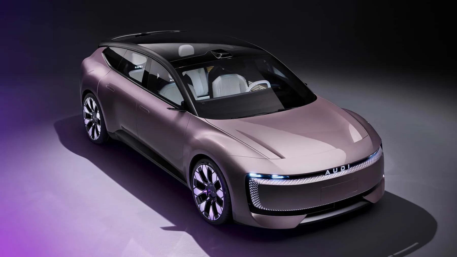 AUDI predstavlja novo avtomobilsko znamko brez slavnih štirih krogov: obup EU avto industrije