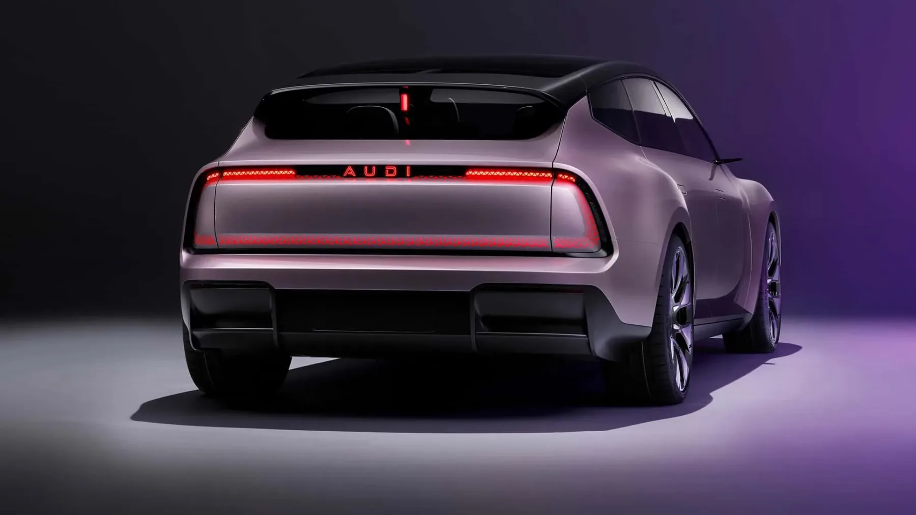 AUDI predstavlja novo avtomobilsko znamko brez slavnih štirih krogov: obup EU avto industrije