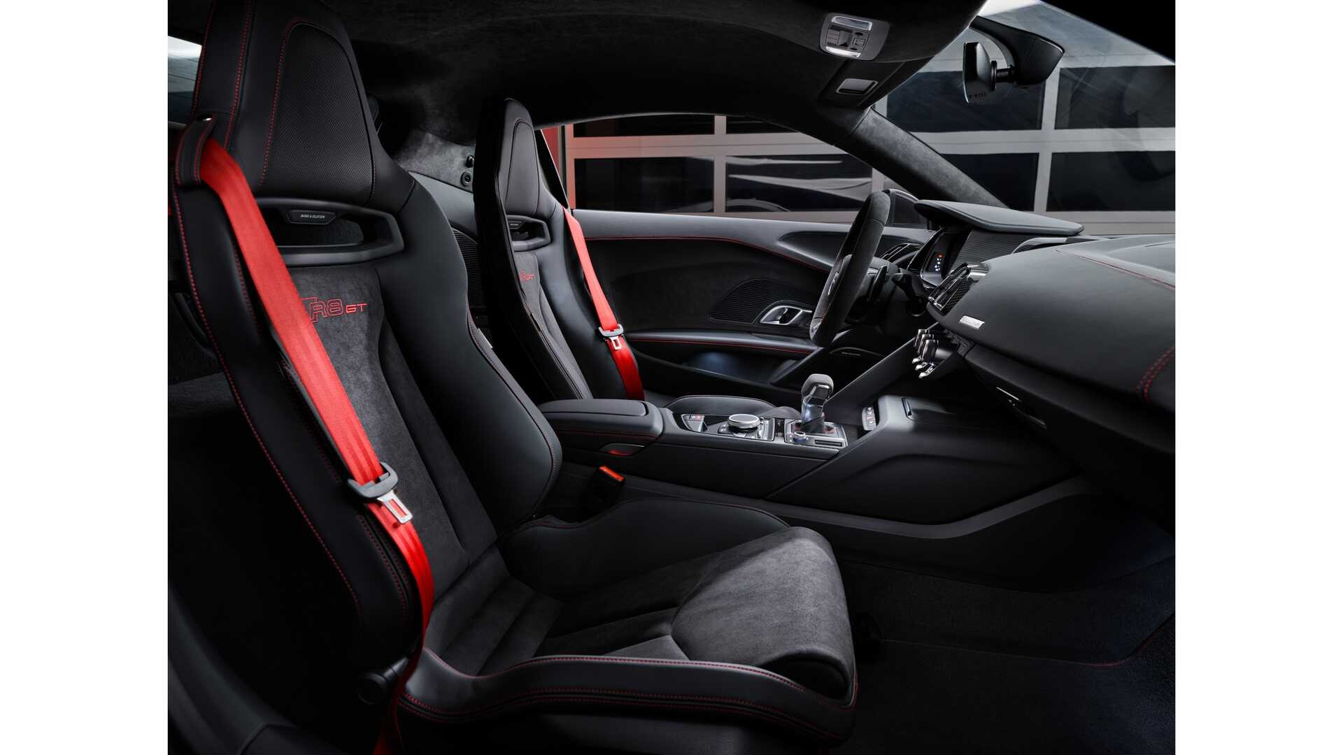 Audi R8 V10 GT RWD; Foto: audi-mediacenter.com