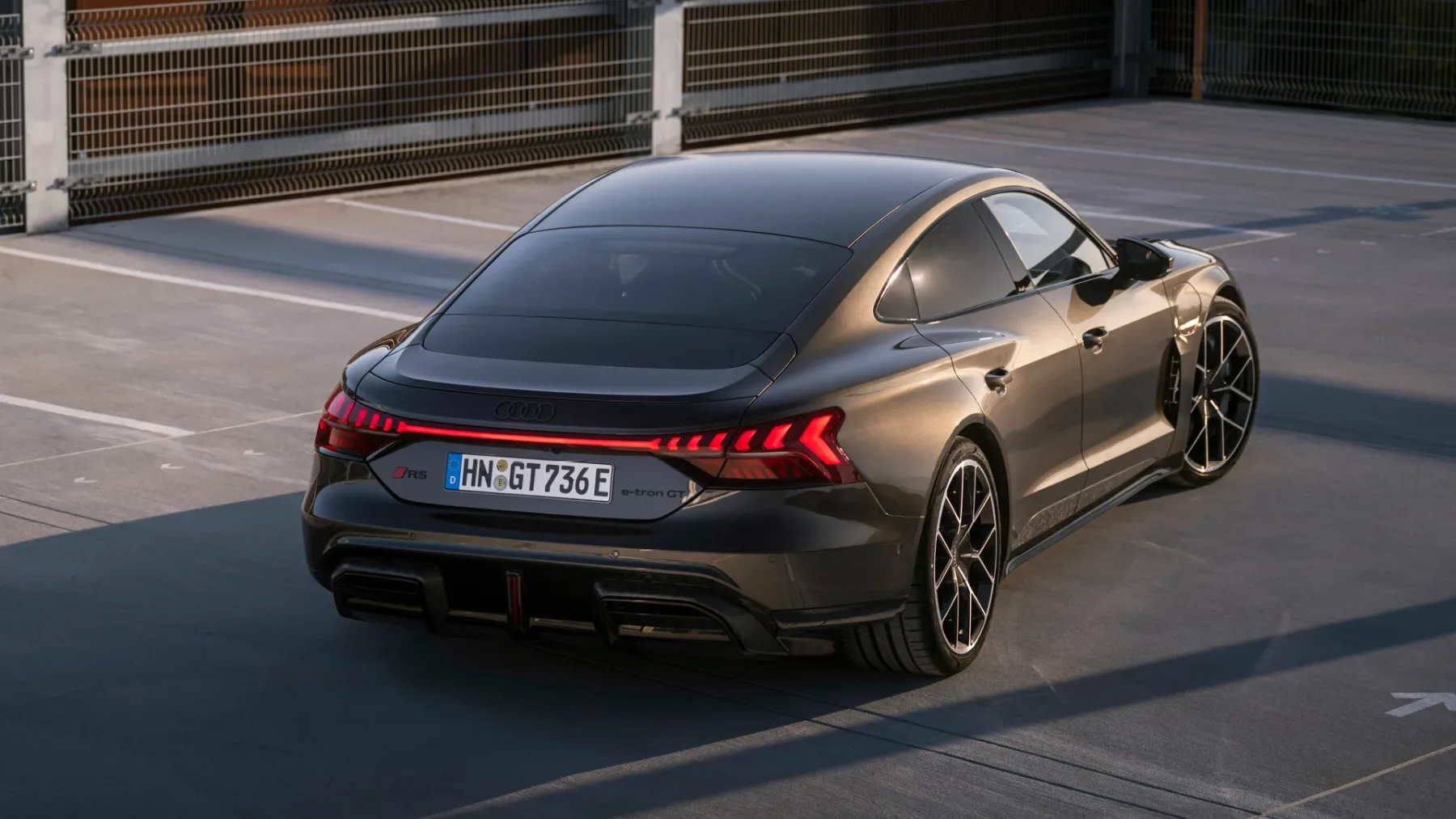 Audi RS e-tron GT Perfomance: 925 konjem in najmočnejši serijski Audi RS