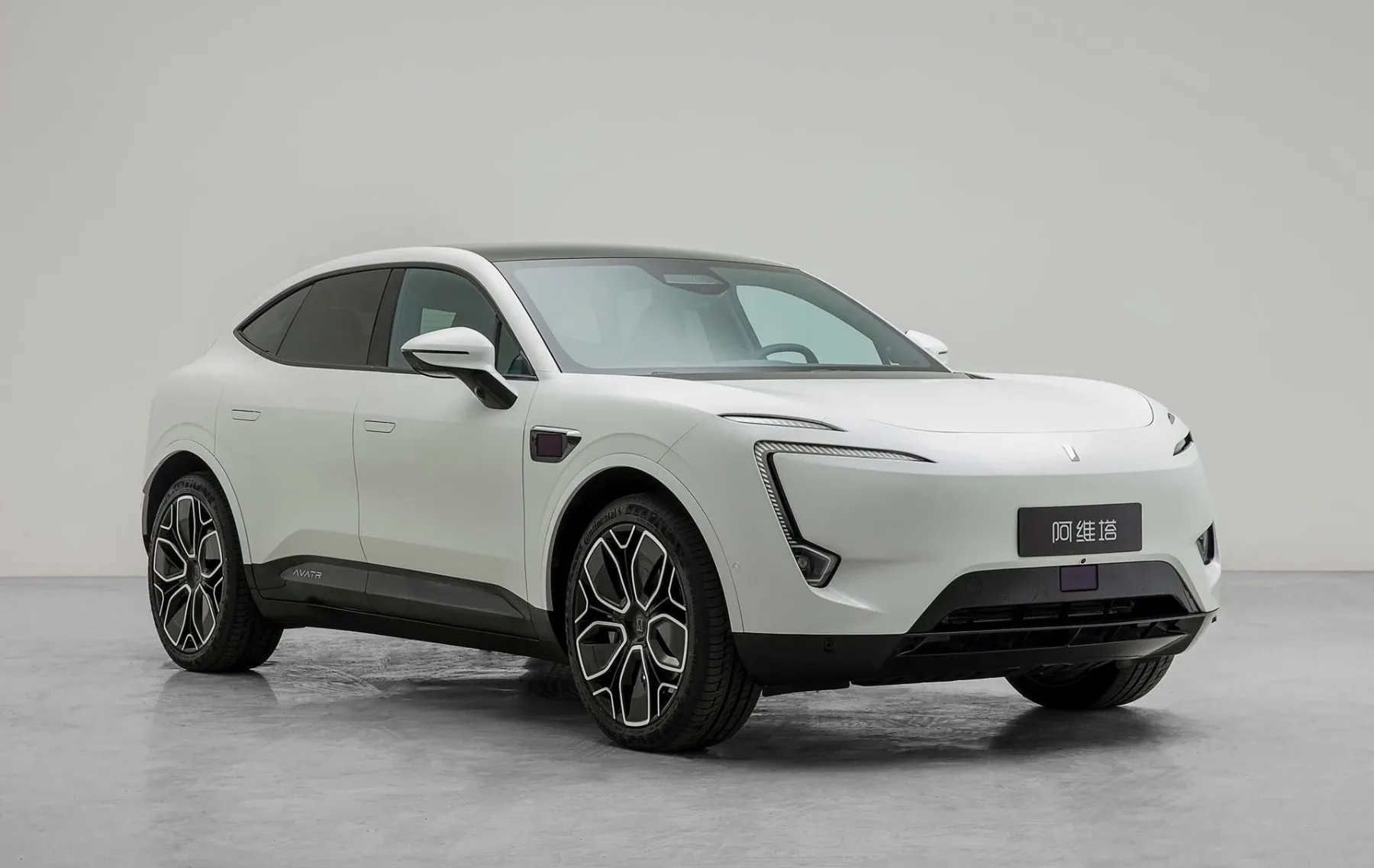 Avatr 11 AWD – Električni SUV prihodnosti po kitajskih standardih