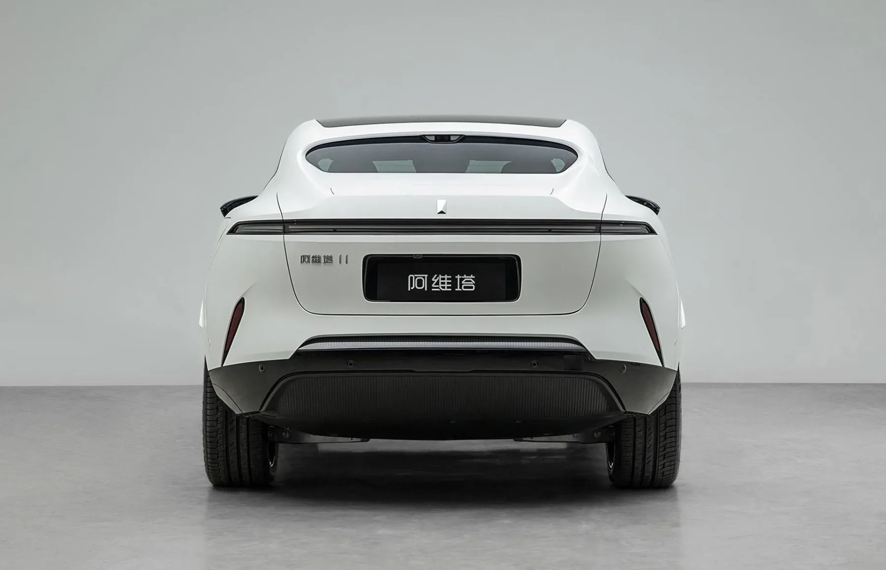 Avatr 11 AWD – Električni SUV prihodnosti po kitajskih standardih