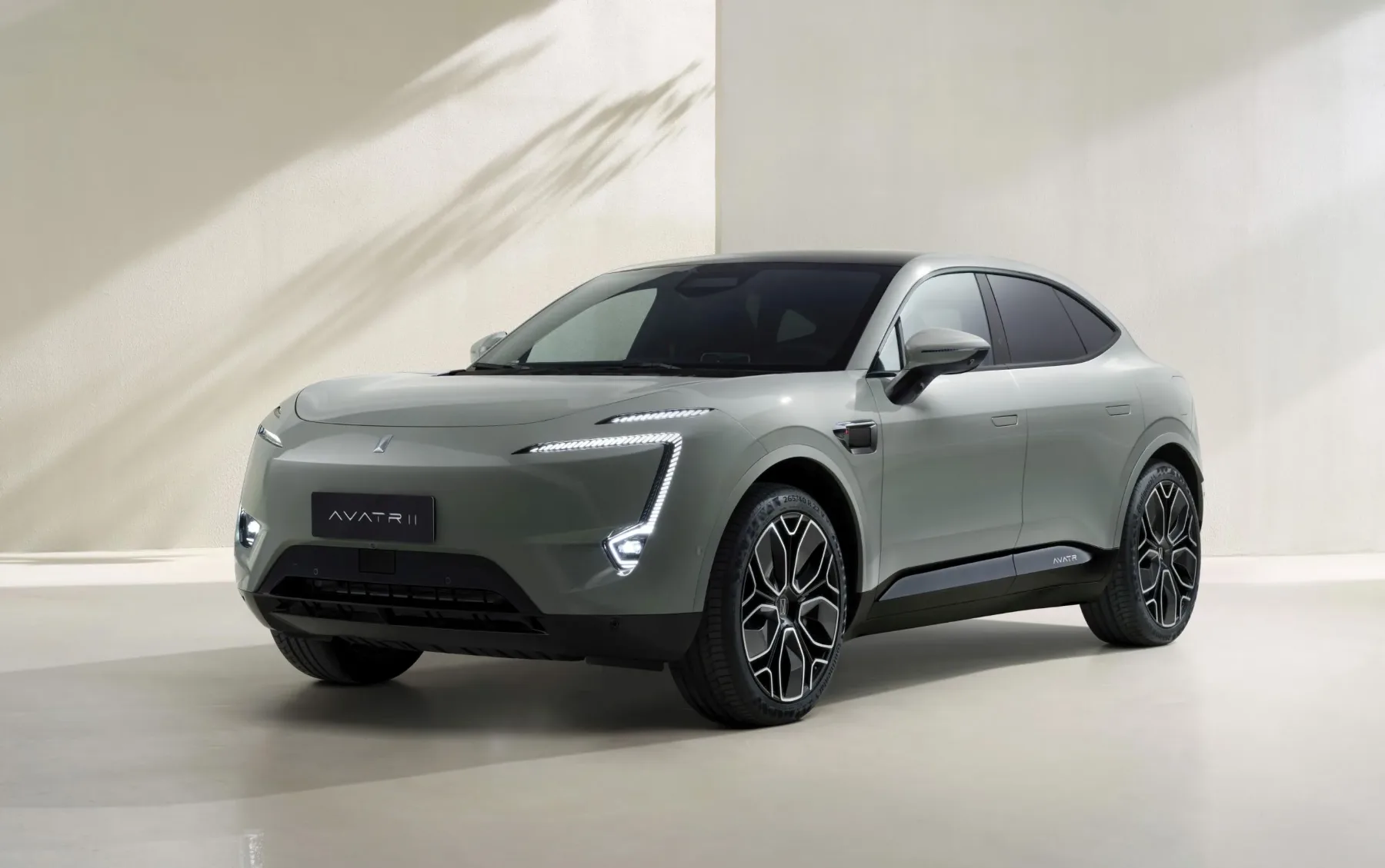 Avatr 11 AWD – Električni SUV prihodnosti po kitajskih standardih