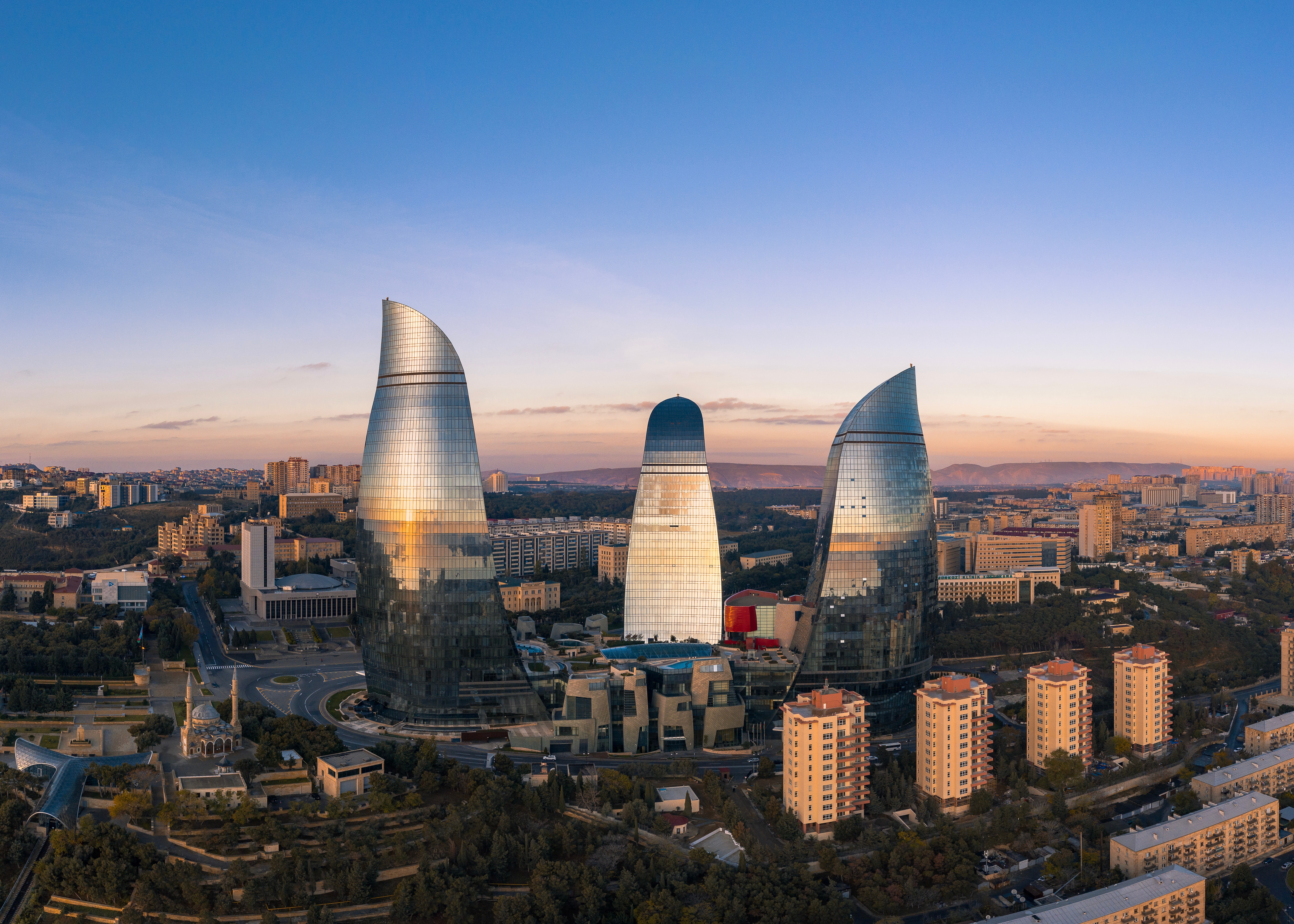Azerbajdžan: biser v Zakavkazju, ki ga popotniki prepogosto spregledajo