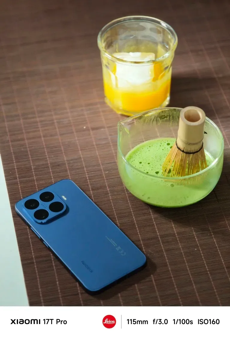 Barva, pena, trenutek: POP Matcha skozi Leica objektiv