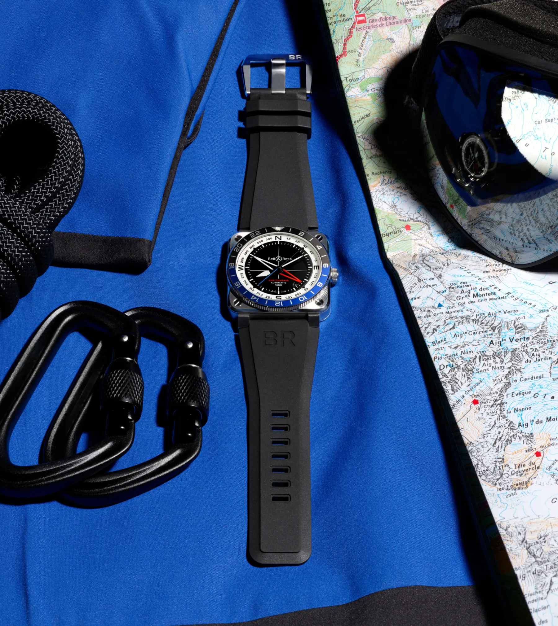 Bell & Ross BR-03 GMT Compass: Popotniška ura, ki postane pravi kompas