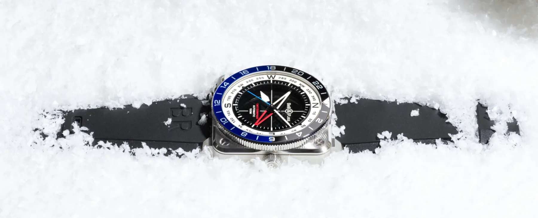 Bell & Ross BR-03 GMT Compass: Popotniška ura, ki postane pravi kompas