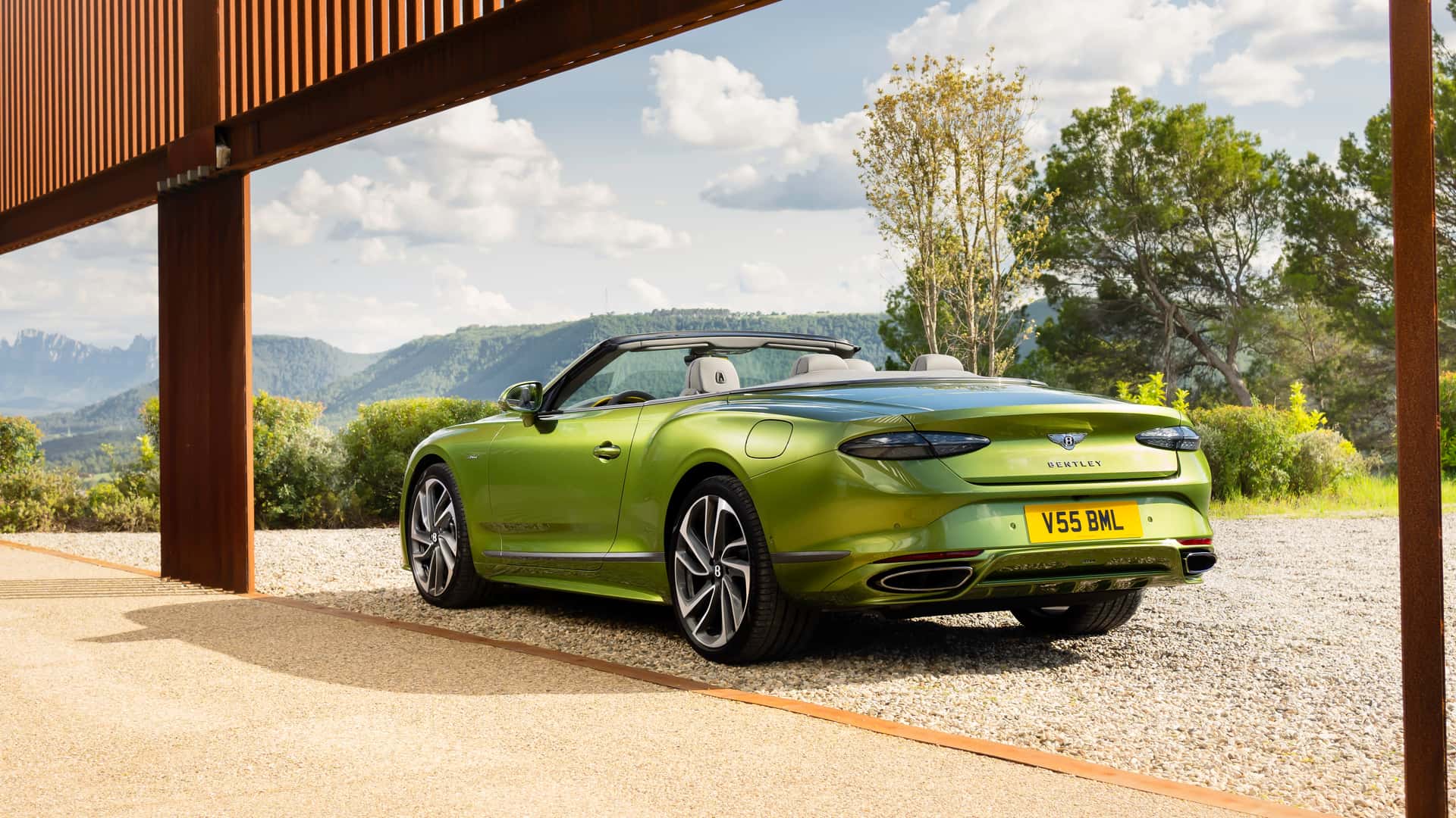 Bentley Continental GT Speed 2025: hibridna eleganca s 771 konjskimi močmi