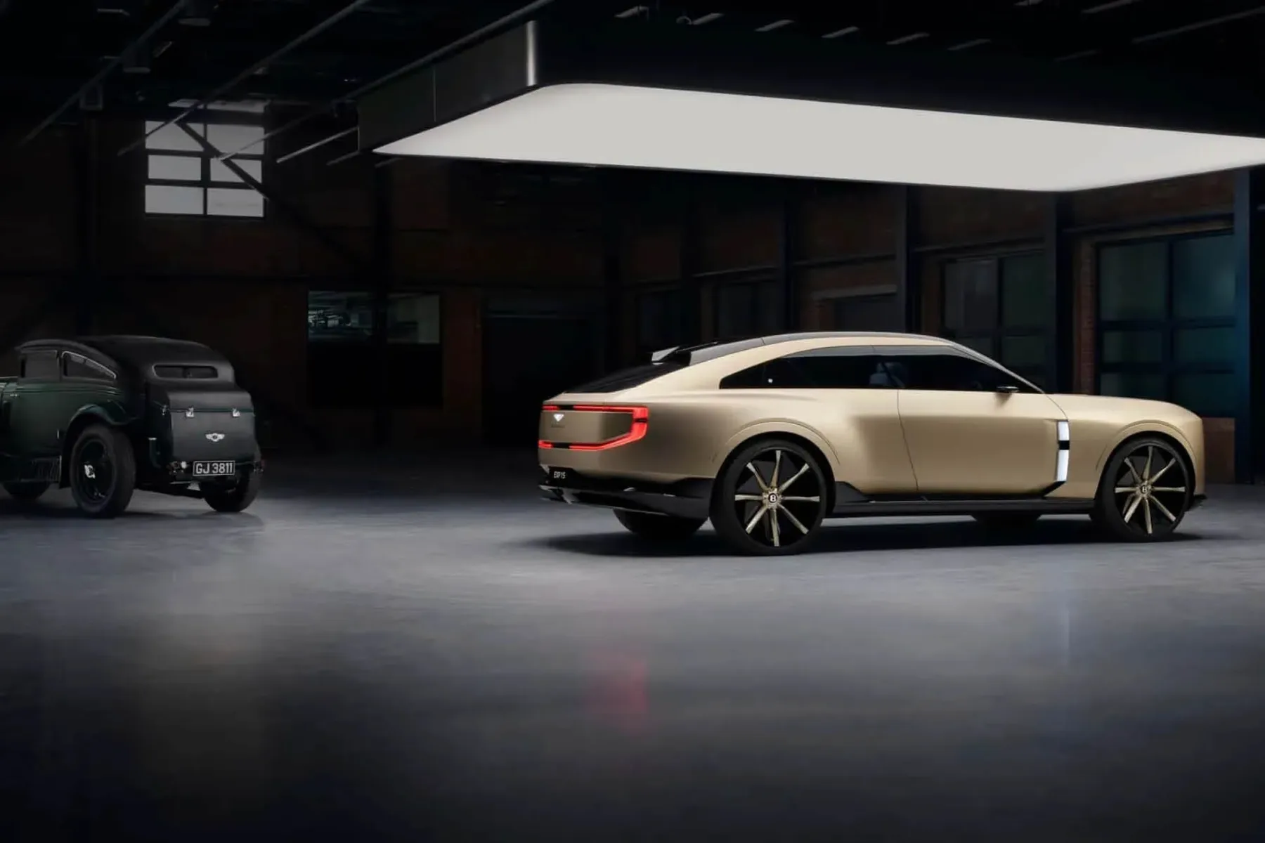Bentley EXP 15 – električni aristokrat z rodovnikom Blue Train
