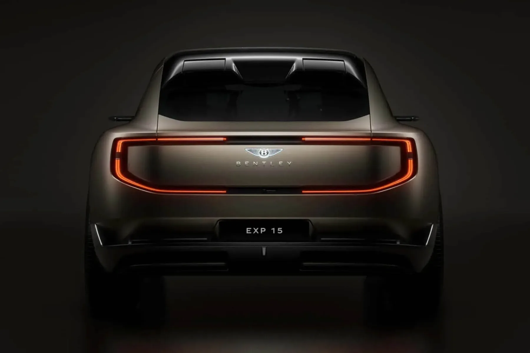 Bentley EXP 15 – električni aristokrat z rodovnikom Blue Train